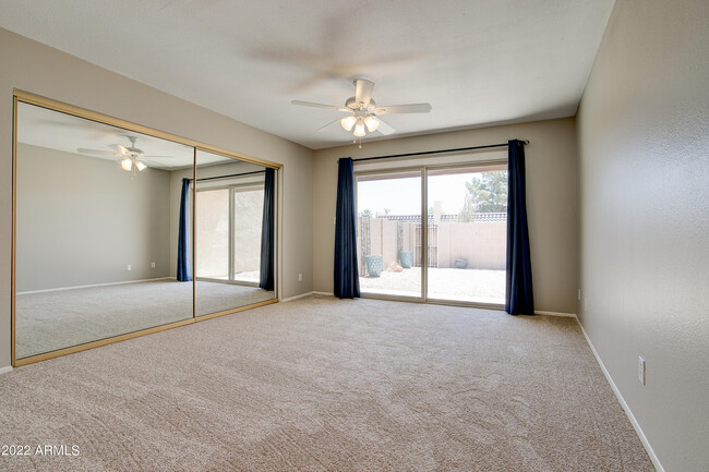 Building Photo - 11601 S Maze Ct