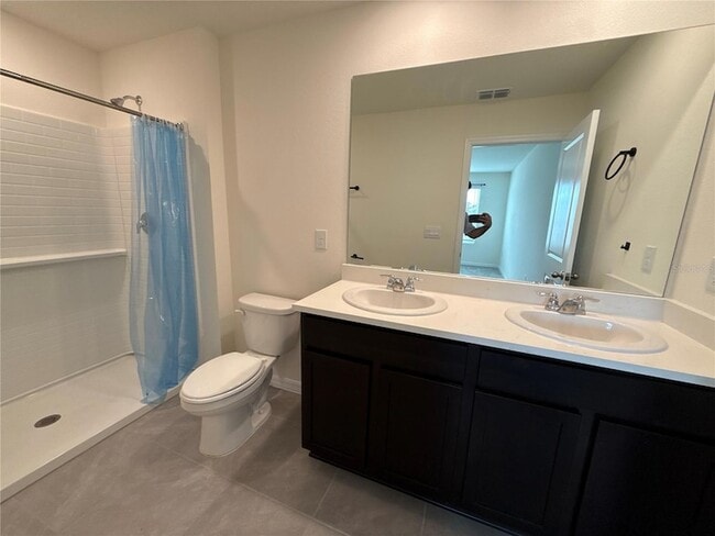 Building Photo - 6670 SW 81st Lp