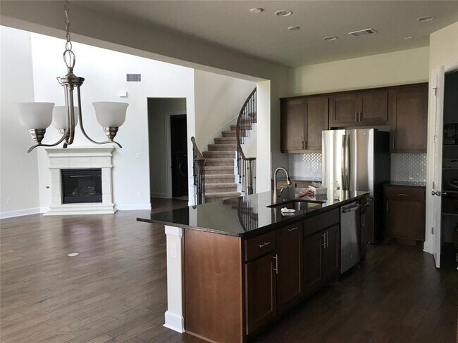 Building Photo - 209 Lockhart Lp