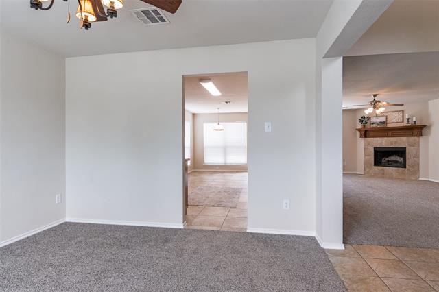 Building Photo - 2600 Spencer Cir