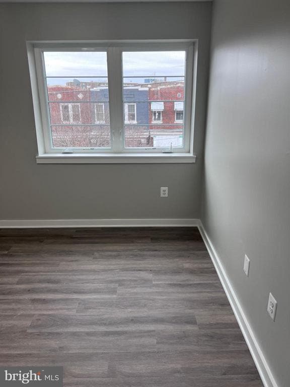 Building Photo - 622 Girard St NE