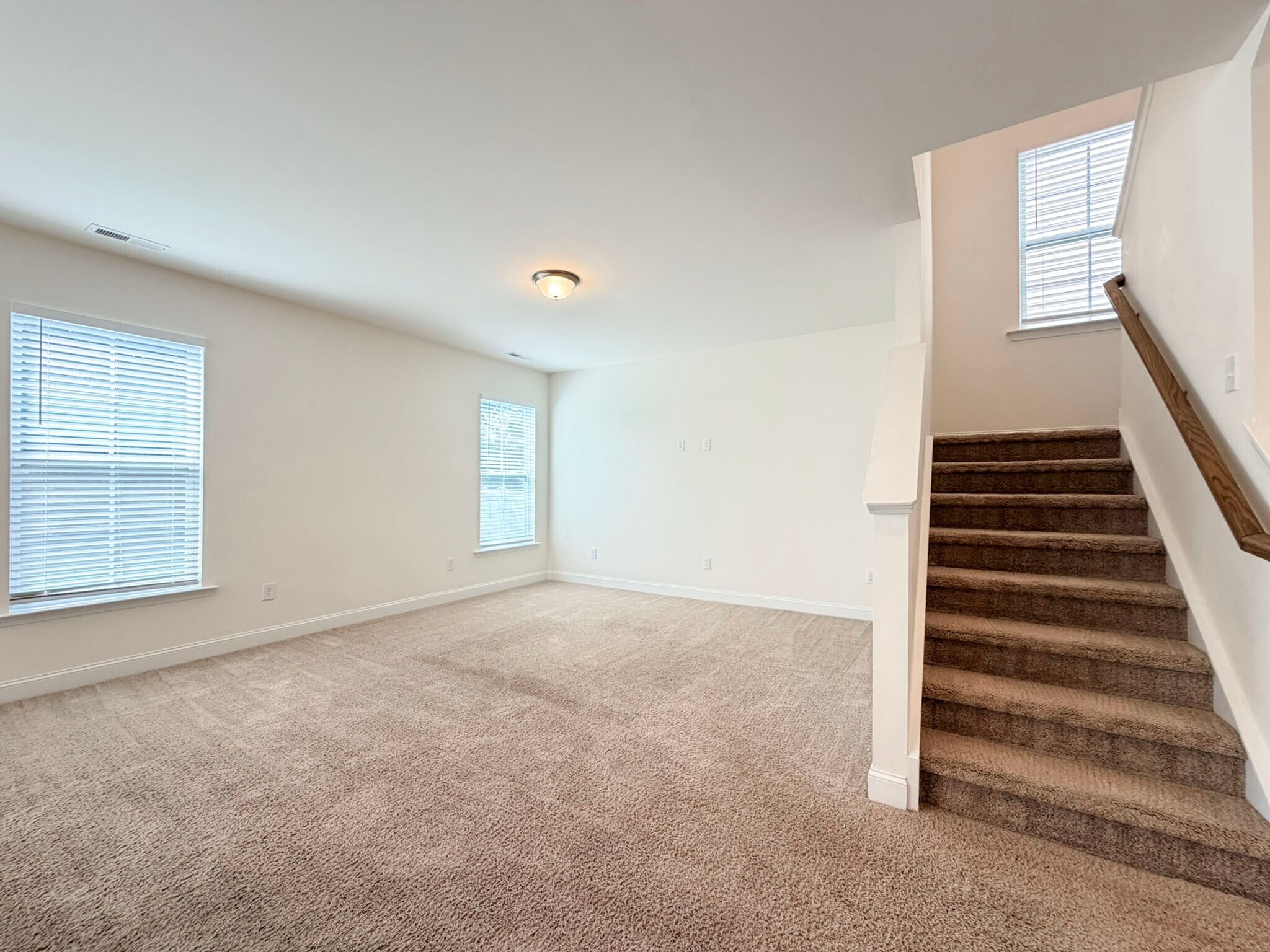 Building Photo - 563 Whitley Ridge Dr