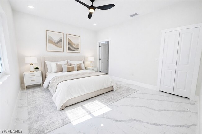 Building Photo - 2423 Milton Ave S