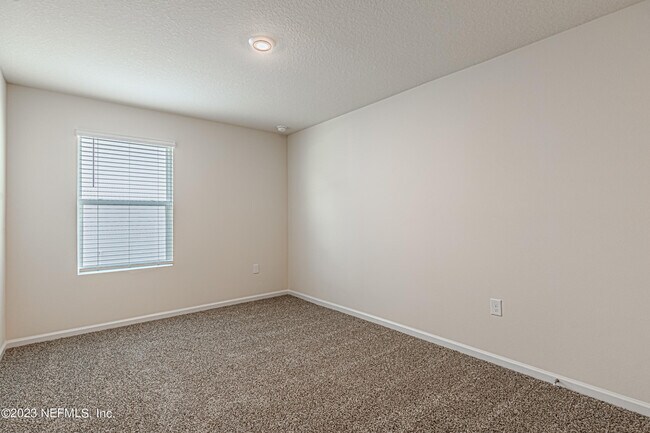 Building Photo - 2058 Garrison Wy