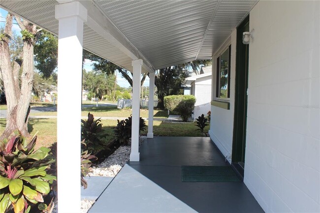 Building Photo - 515 Druid St