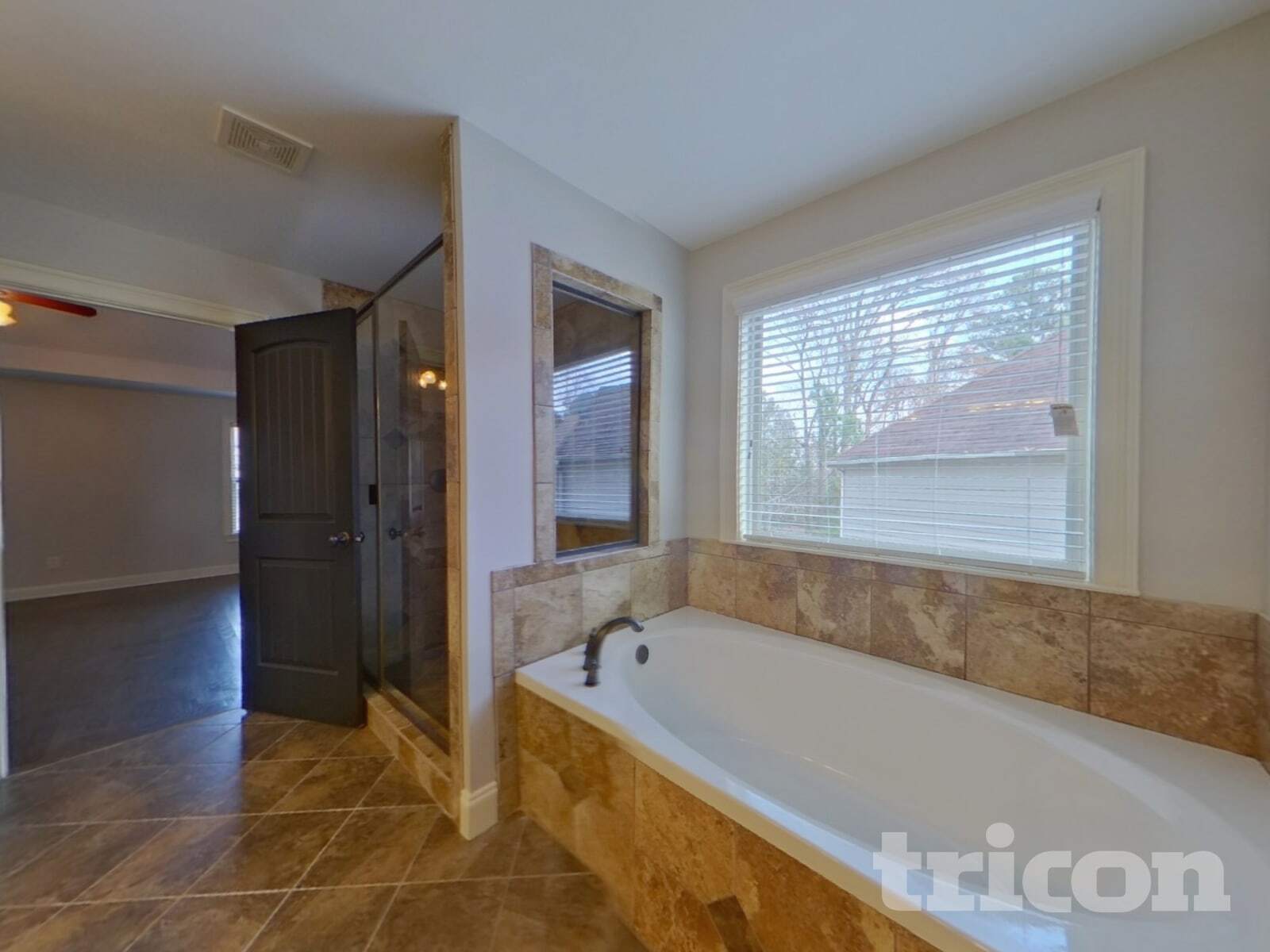 Building Photo - 1821 Binnies Way