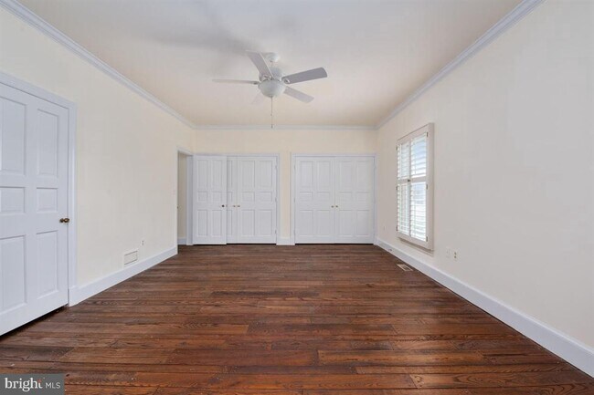 Building Photo - 15321 FALLS