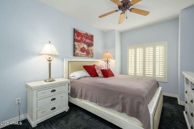 Building Photo - 5450 E Deer Valley Dr