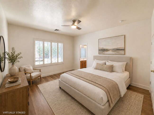 Building Photo - 10912 Golden Birch Pl