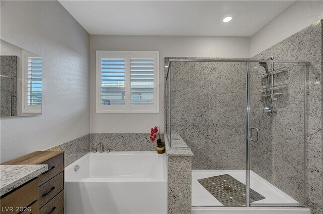 Building Photo - 6391 Montrose Park Ct