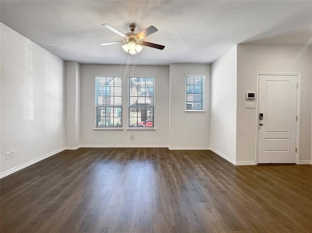 Building Photo - 2165 Steer Creek Pl