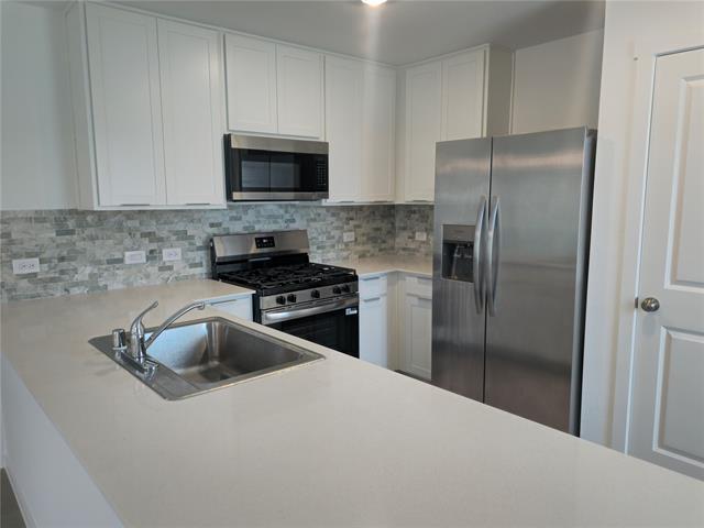 Building Photo - 1600 Baron Ln