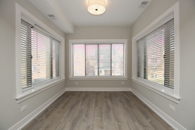 Building Photo - 1143 Maple Ave