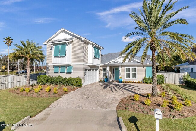Primary Photo - 94 Fairway Wood Way