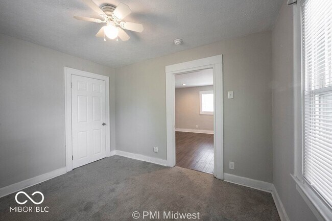 Building Photo - 237 Villa Ave