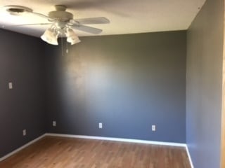 Building Photo - MOVE IN SPECIAL 650.00 JUNE RENT/ 500 Deposit. 1300.00 July Rent Going Forward