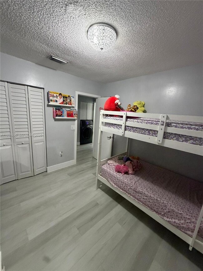 Building Photo - 6878 NW 173rd Dr