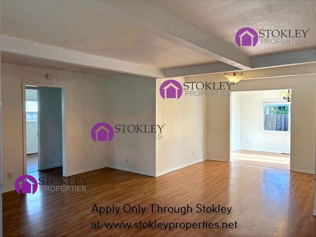 Building Photo - 2838 Loma Vista Ave