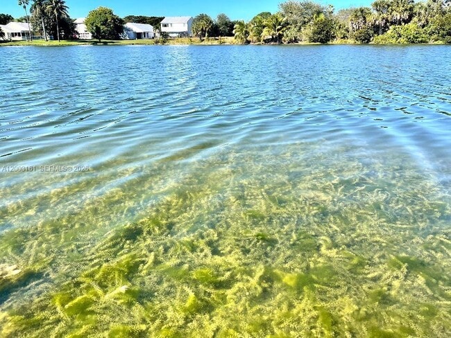 Building Photo - 3901 Medford Ct