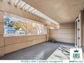 Building Photo - Russian Hill Studio with Expansive Private Balcony, Dedicated Parking + Exceptional Storage