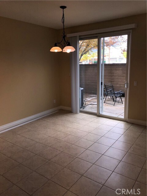 Building Photo - 25056 Driftoak St