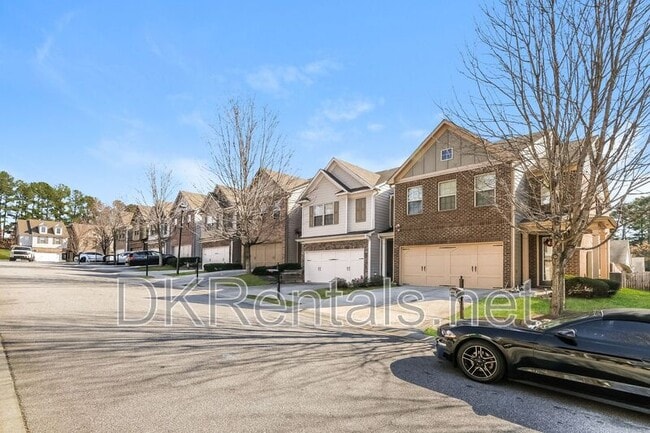 Building Photo - 6685 Story Cir