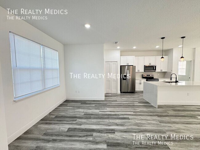 Building Photo - 310 Dogfish Way