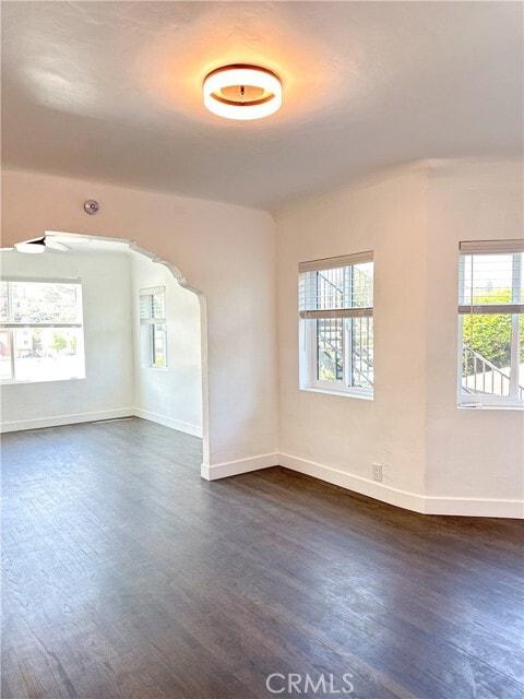 Building Photo - 3610 Whiteside St