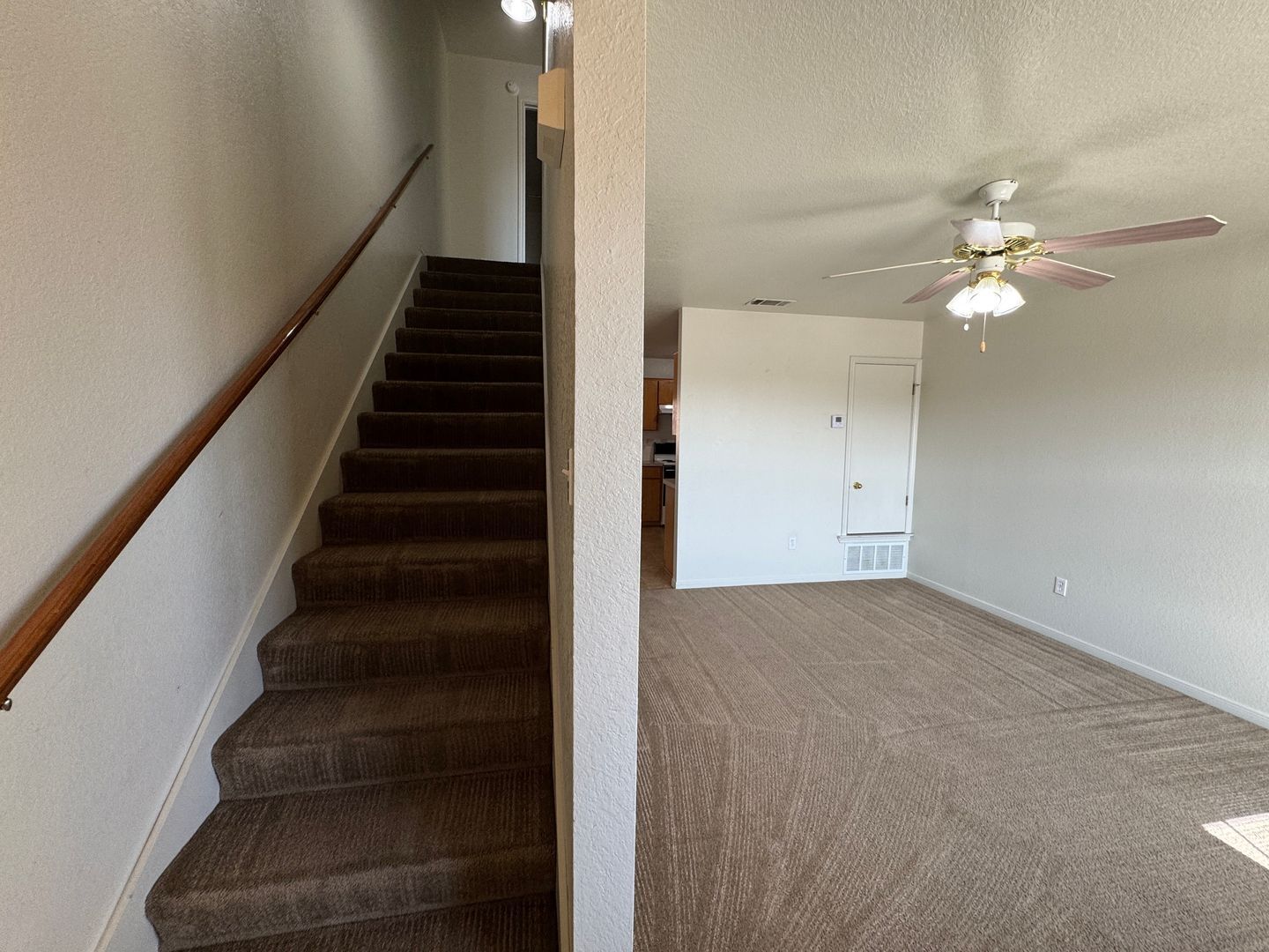 Building Photo - 404 Brittney Way