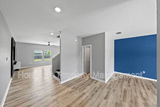 Building Photo - 5410 Coral Valley