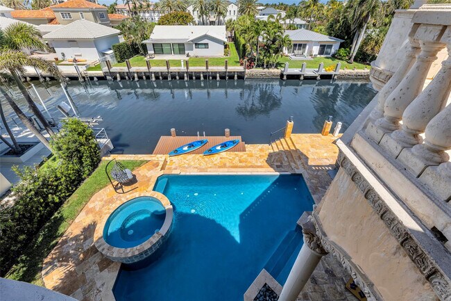 Building Photo - 1011 Rhodes Villa Ave