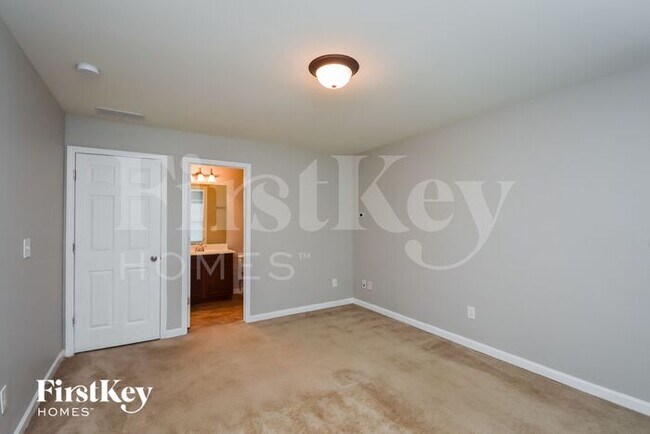 Building Photo - 3890 Addison Gln Wy