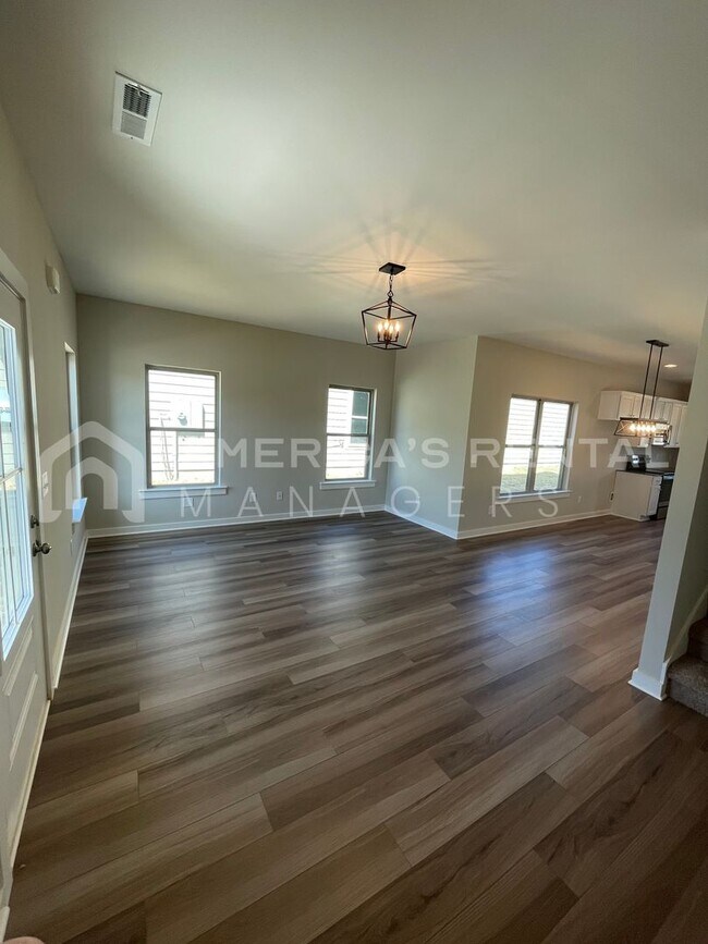 Building Photo - Home for Rent in Cullman, AL!! Available to View Now!!!