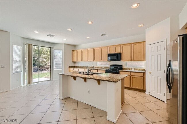Building Photo - 6732 Kyle Stewart Ct