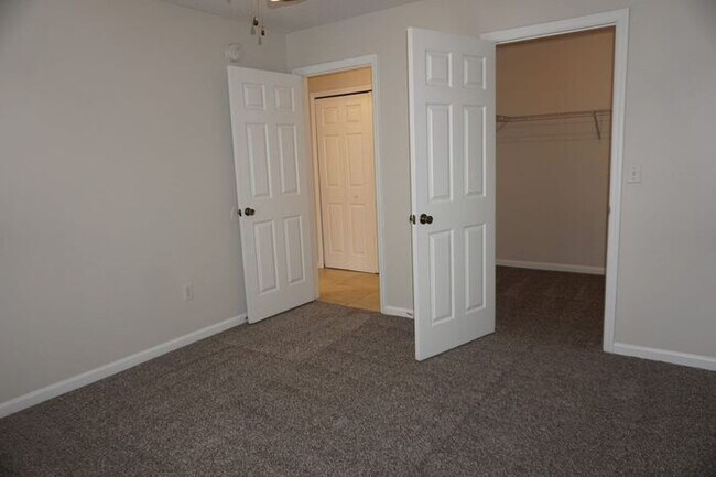 Building Photo - Julington Creek home with pool