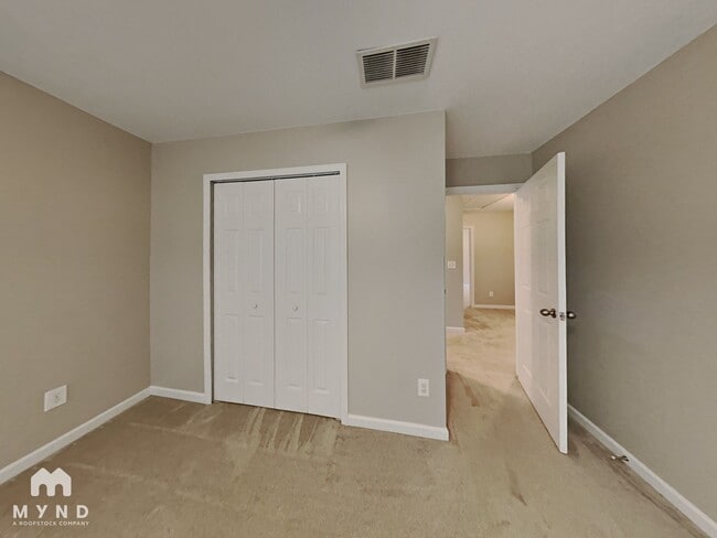 Building Photo - 2557 Kolb Manor Cir SW
