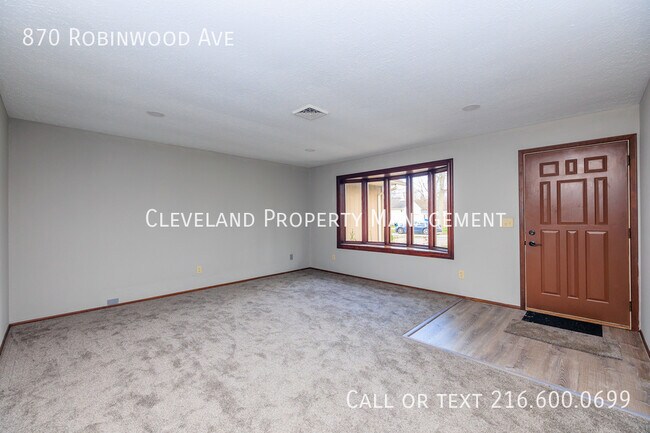 Building Photo - 870 Robinwood Ave
