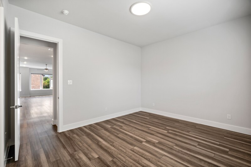 Building Photo - 8115 Bromley Dr