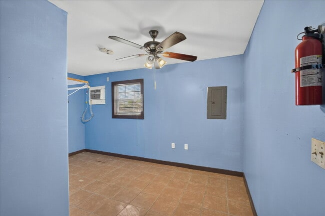 Building Photo - Affordable Studio Living with All Bills Paid!  $19.00 Application Fee Limited-Time Special: Move ...
