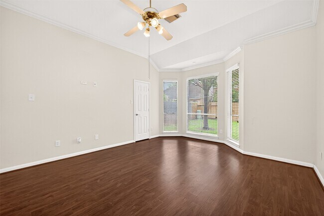 Building Photo - 12831 Dove Point Ln