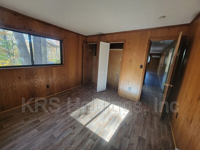 Building Photo - 2877 Hidden Oaks Ln