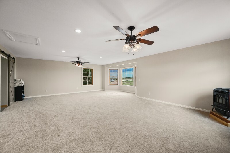 Building Photo - 5520 Coyote Ln