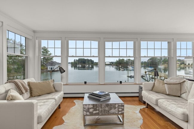 Building Photo - 148 Whipple Rd