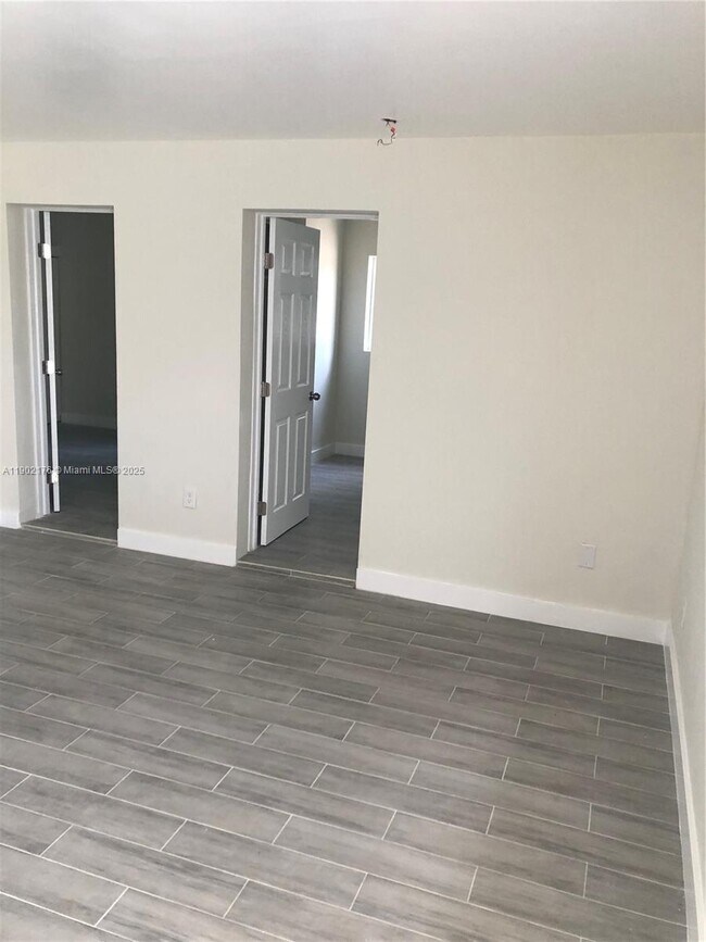 Building Photo - 6200 Dewey St