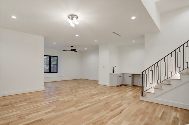Building Photo - 2702 Westgrove Ln