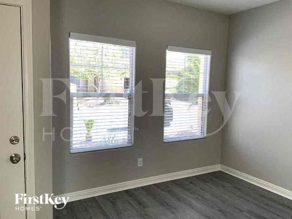 Building Photo - 1708 Mizzenmast Ave