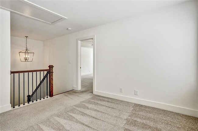 Building Photo - 2240 Mulsanne Dr