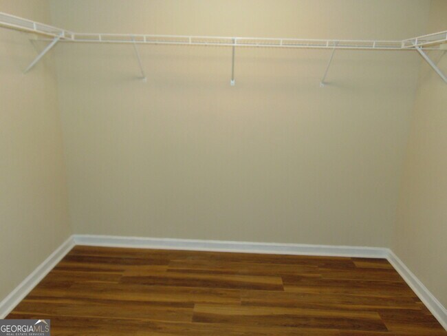 Building Photo - 1320 Napa Valley Dr SW