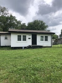 Building Photo - 4 Bed 1 Bath home for rent