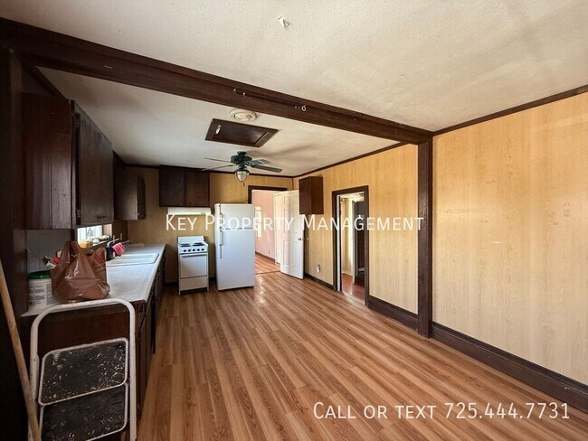Building Photo - Pioche 2 Bedroom Home